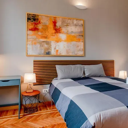 Oddino 3 - 4 Apartment